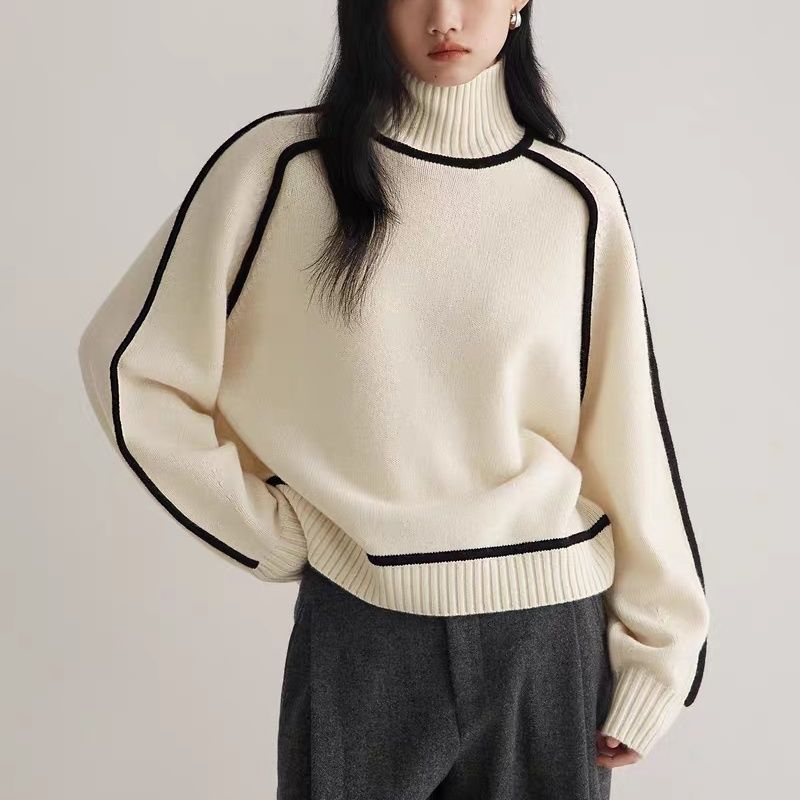 Three-Dimensional Half Turtleneck Pullover Sweater