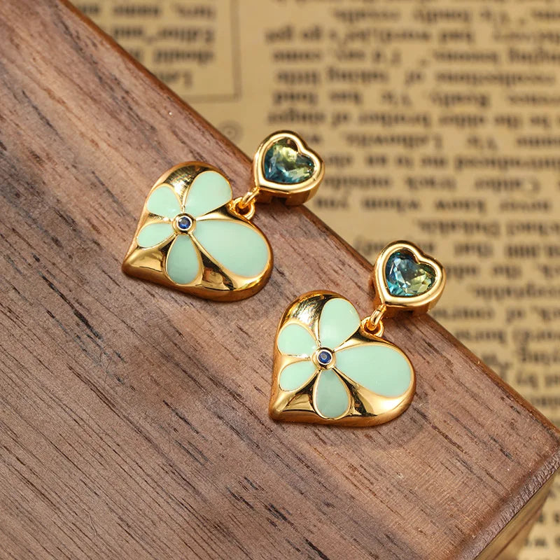 SUYU New French Vintage Fashion Flower Design Colorful Love Women's Light Luxury Earrings for Daily Wearing Festival Gifts