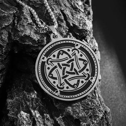 Celtic Amulet: Nordic Irish Knot Pendant Necklace for Men & Women