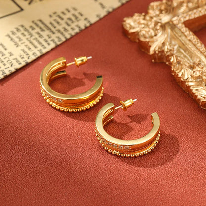 SUYU Fashionable And Cool Style Twisted Earrings For Women Luxurious And Retro Earrings For Women Atmospheric Earrings